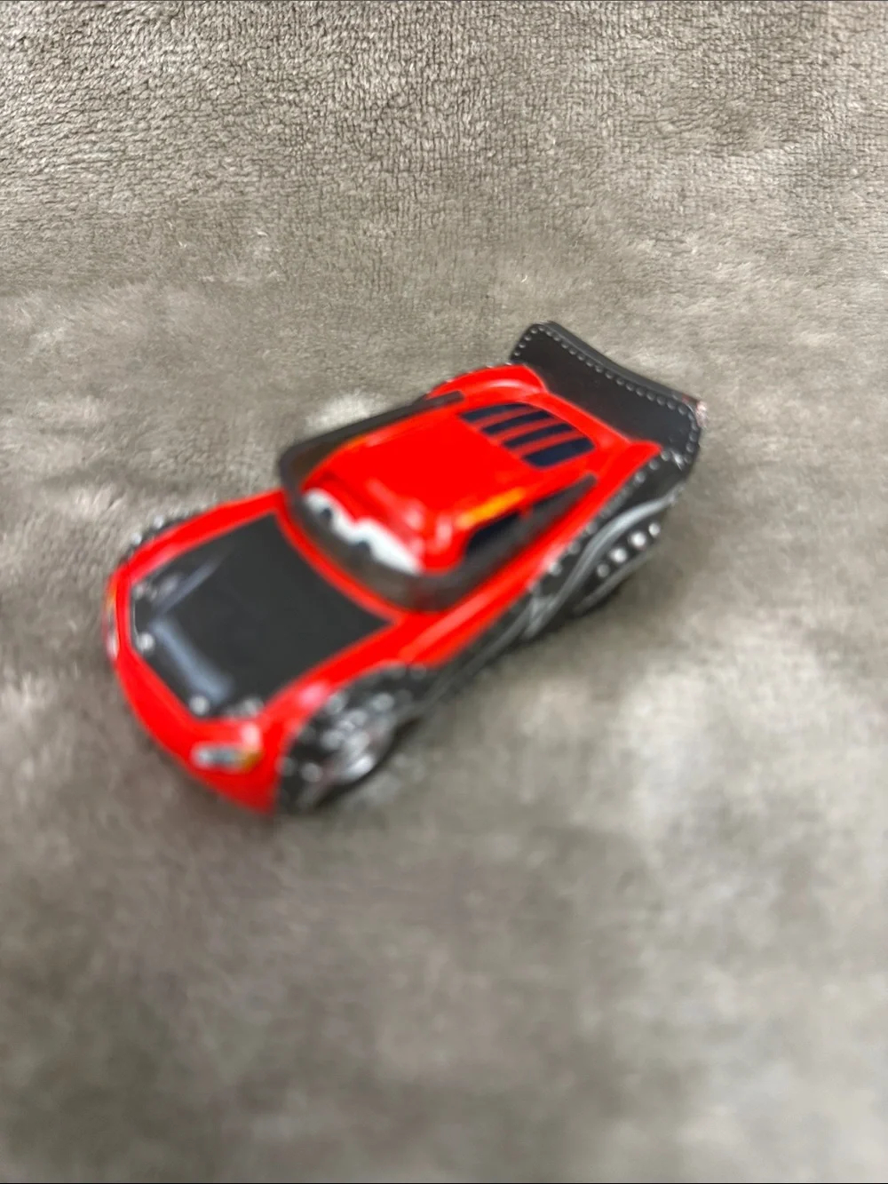 🏎️ Disney Pixar Cars Heavy Metal Lightning Mcqueen Diecast 1:55